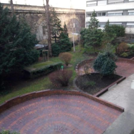 Homestay Rooms Paris Porte De Versailles Bagian luar foto